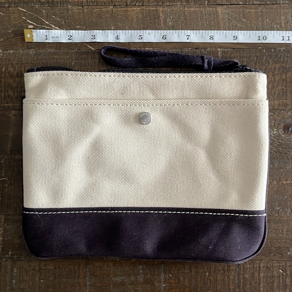Lands End canvas pouch - Picture 2 of 10